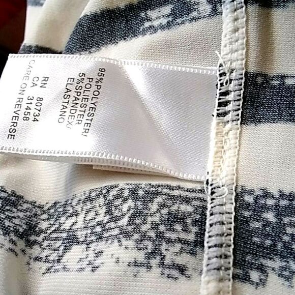 BCBGMAXAZRIA NEW BLOUSES SIZE M - Picture 12 of 13